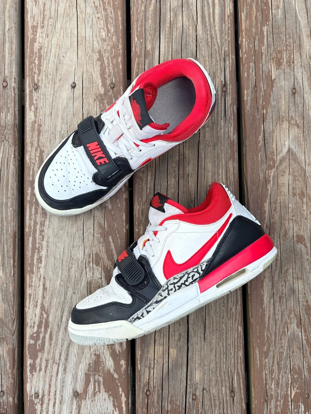 Nike Air Jordan Legacy 312 Low Sneakers – Youth Size 6Y / Women’s 7.5